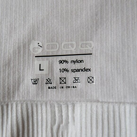 OQQ White Ribbed Seamless Stretchy Square Neck Cropped Tank Top Size Large - Picture 6 of 6